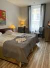 hotel_img